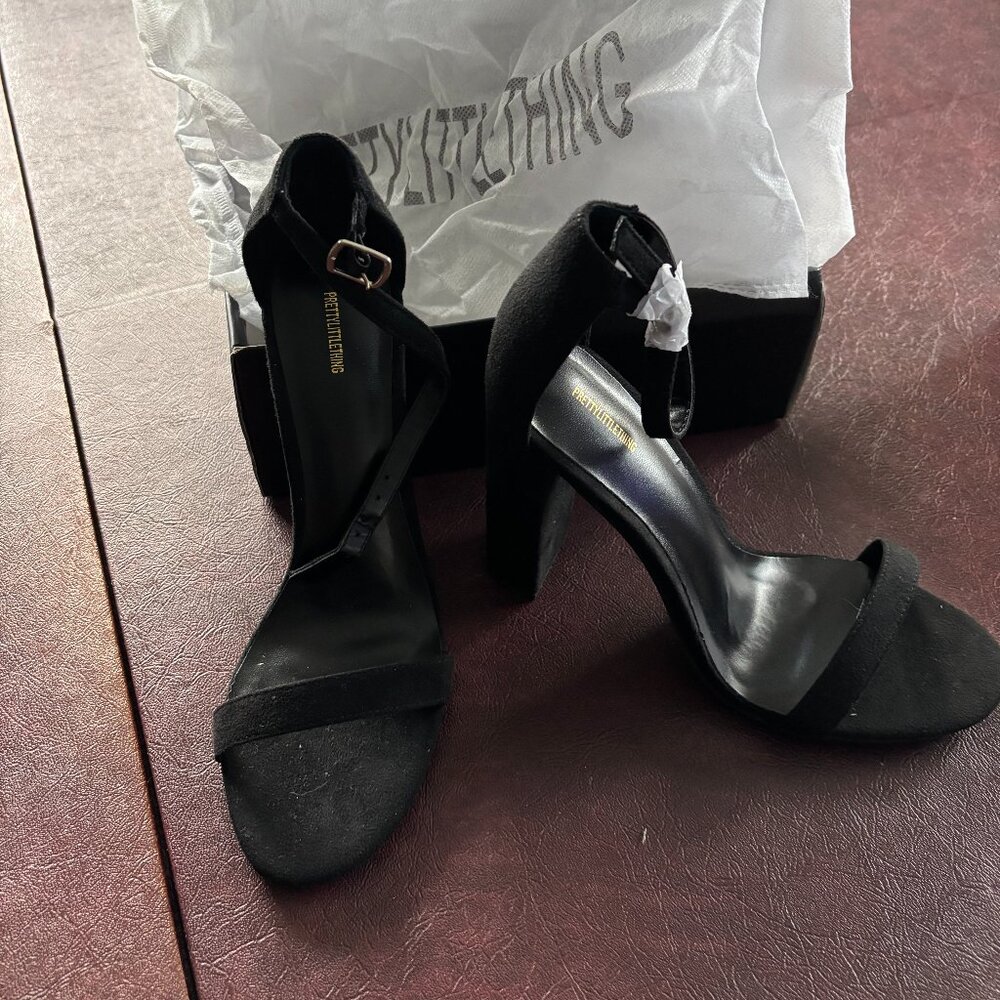 Women's shoes